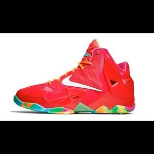 Lebron XI Fruity Pebbles 🍌🍓🍎🍊